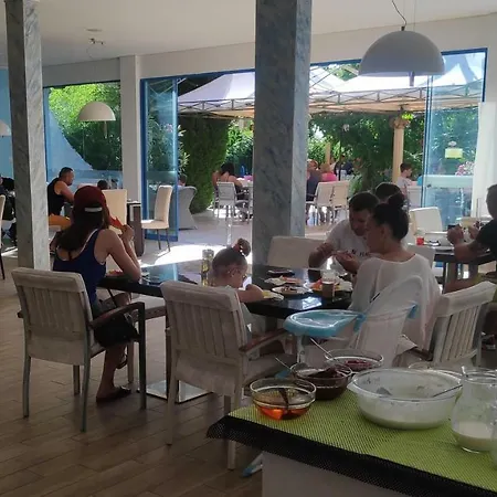 Shipka Otel 3*