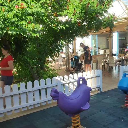 Ξενοδοχείο Shipka 3*